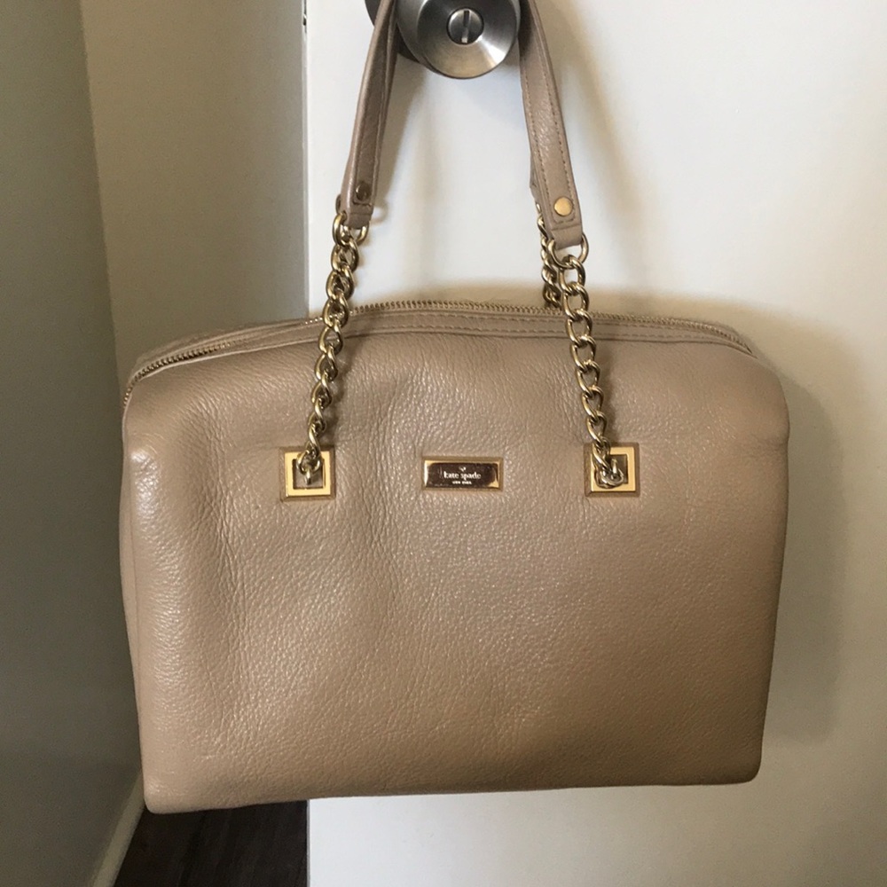 Kate Spade purse - Picture 1 of 7